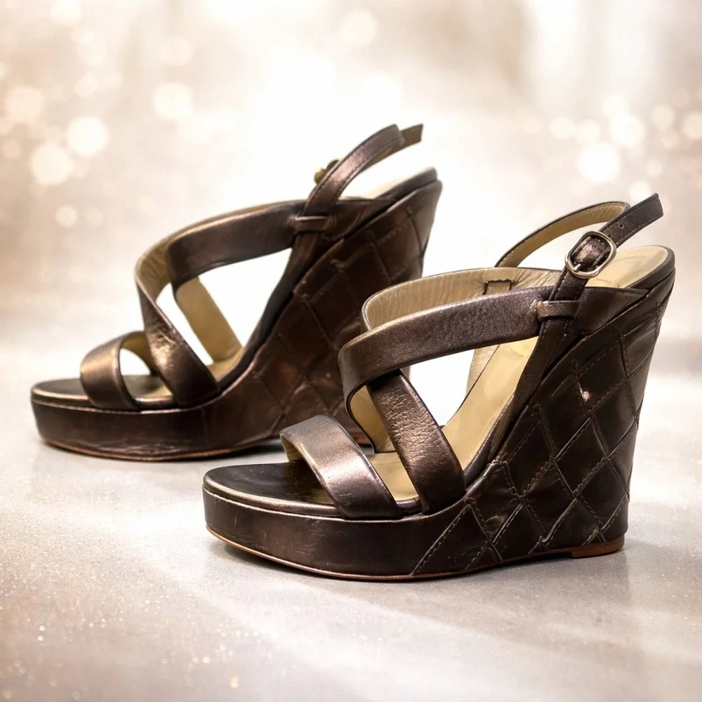Valentino Garavani Womens 36 Metallic Bronze‎ Leather Quilted Platform Wedges